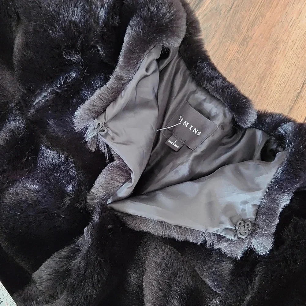 TIMING-AVARA Janet Faux  Fur Jacket- Black - Picture 12 of 13